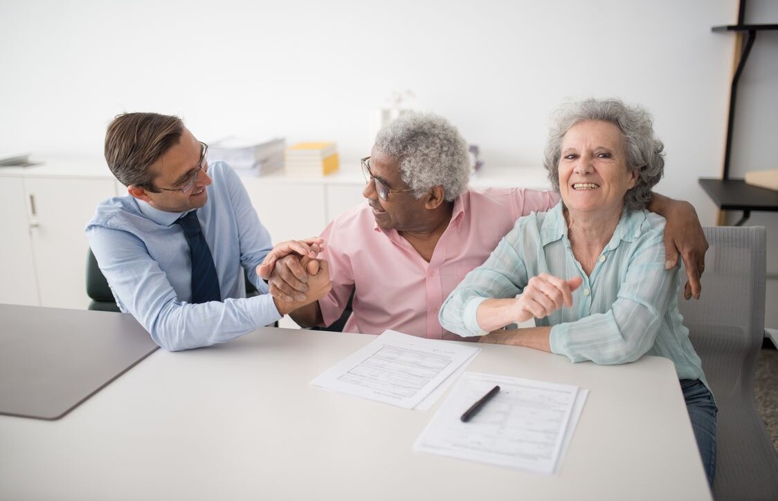 Estate planning advisor meeting with clients in Swindon, Wiltshire